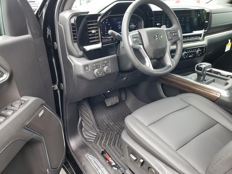 New 2026 Chevrolet Silverado 1500 Truck
