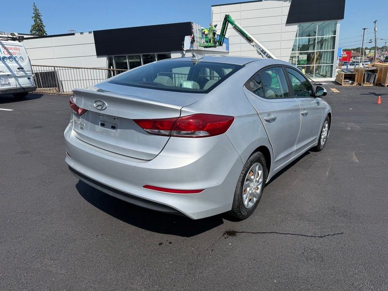 Used 2017 Hyundai Elantra Sedan