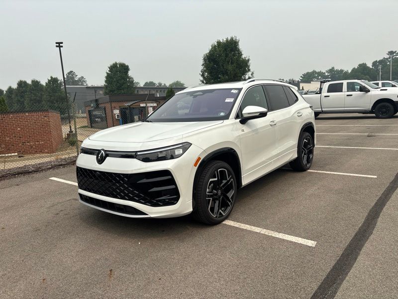 New 2026 Volkswagen Tiguan SUV