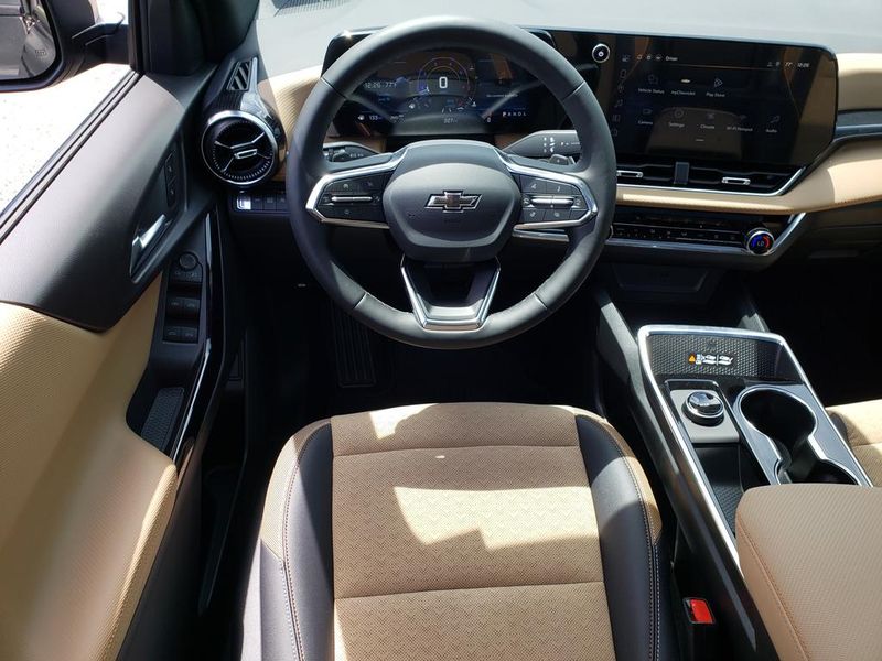 New 2026 Chevrolet Equinox SUV