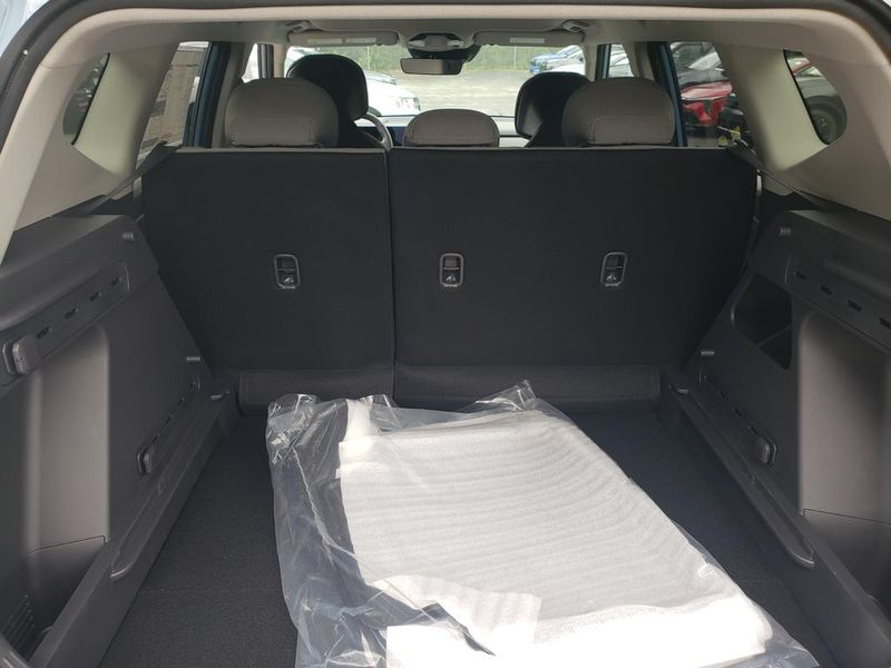New 2027 Kia Seltos SUV