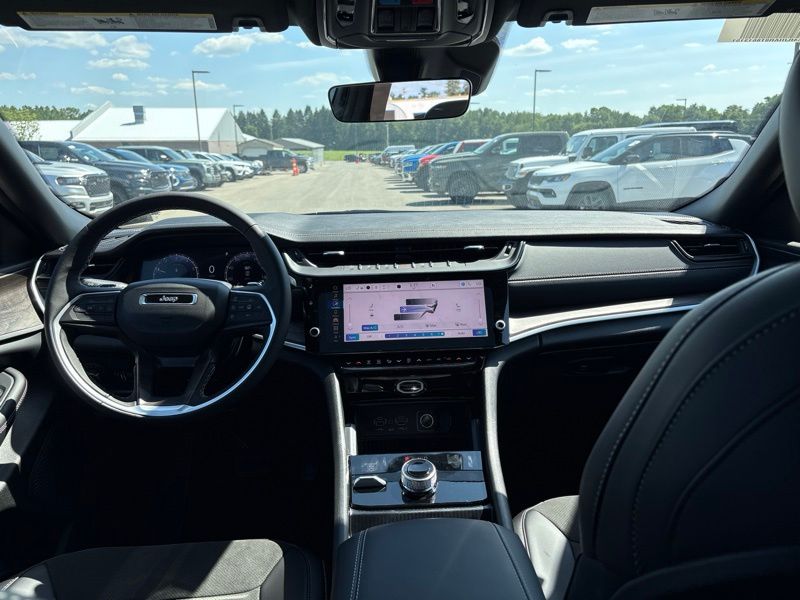 New 2026 Jeep Grand Cherokee SUV
