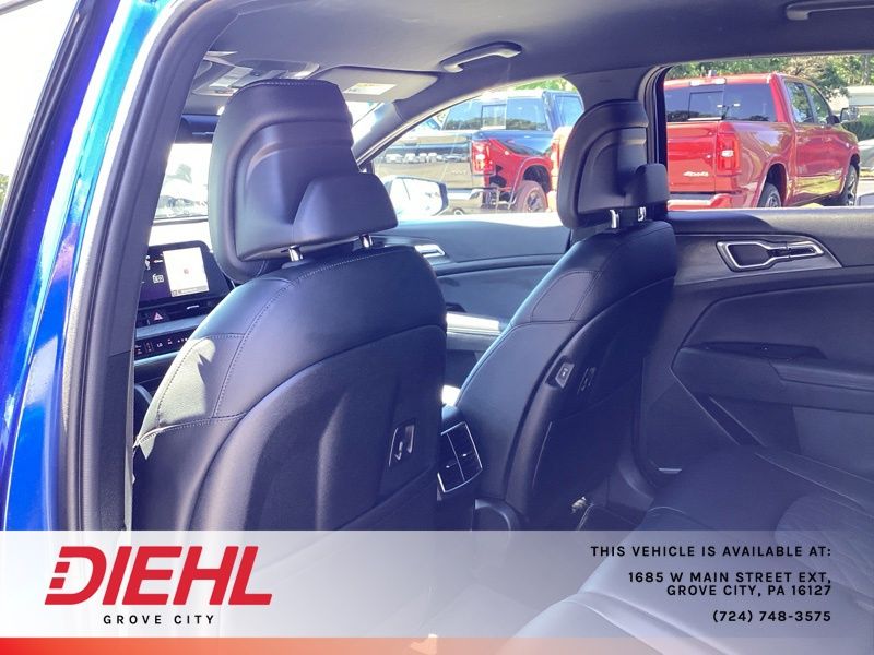 Used 2025 Kia Sportage SUV