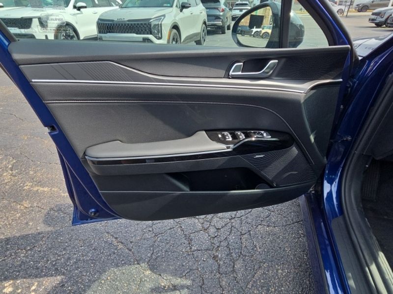 New 2026 Kia K5 Sedan