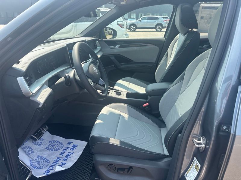 New 2026 Volkswagen Tiguan SUV