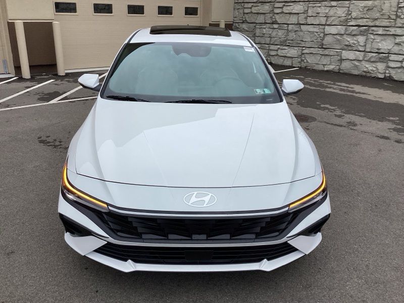 New 2026 Hyundai Elantra Hybrid Sedan