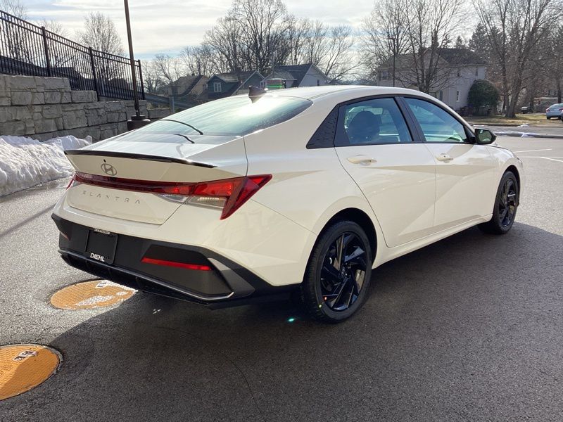 New 2026 Hyundai Elantra Sedan