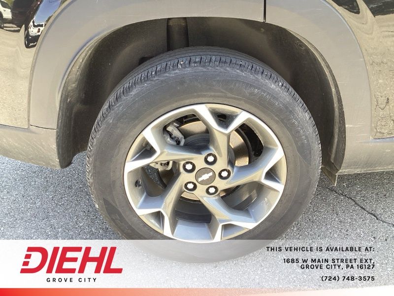 Used 2024 Chevrolet Trax SUV