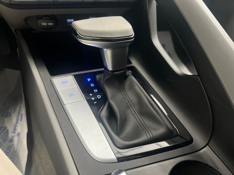 Used 2022 Hyundai Elantra Sedan