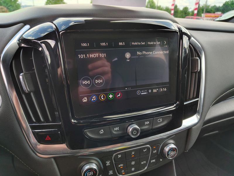 Used 2023 Chevrolet Traverse SUV