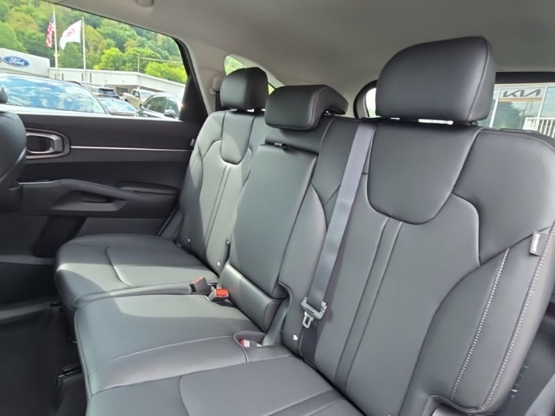 New 2026 Kia Sorento SUV