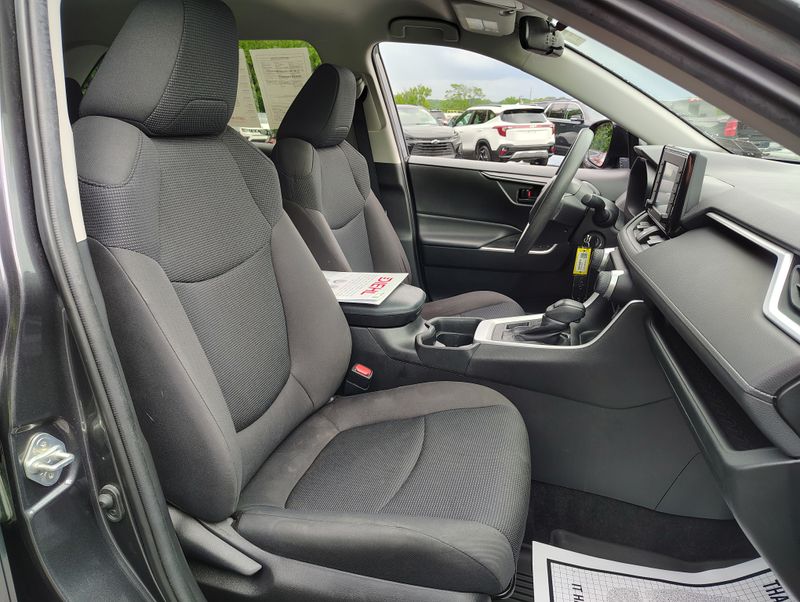 Used 2021 Toyota RAV4 SUV