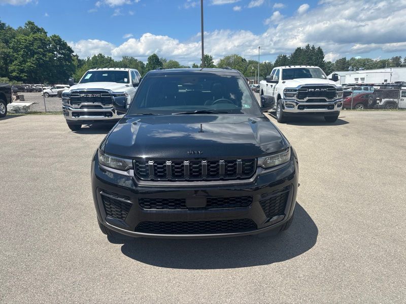 New 2026 Jeep Grand Cherokee SUV
