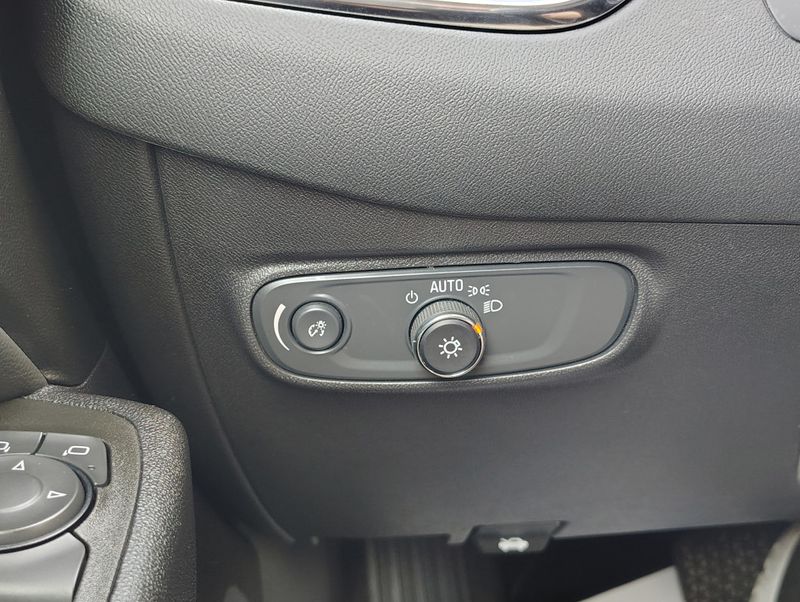 Used 2024 Chevrolet Equinox SUV