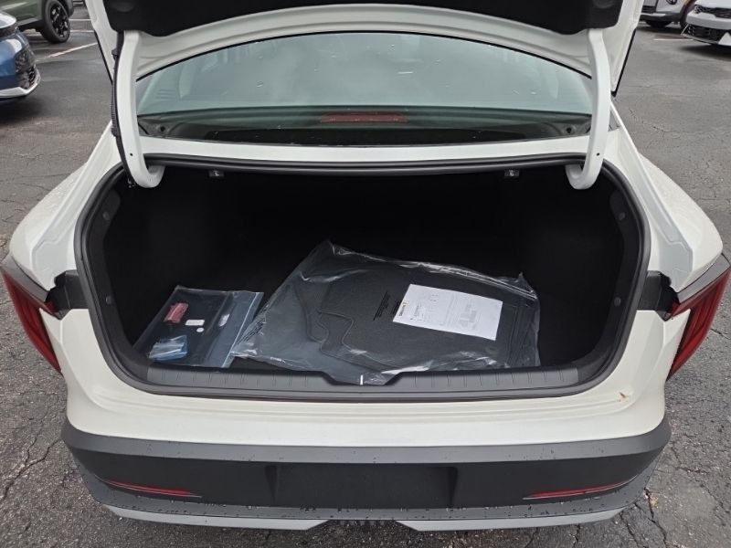 New 2026 Kia K4 Sedan