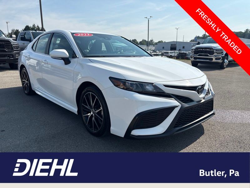 Ice 2023 Toyota Camry Sedan Front-Wheel Drive 8-Speed Automatic