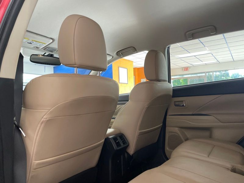 Used 2019 Mitsubishi Outlander SUV
