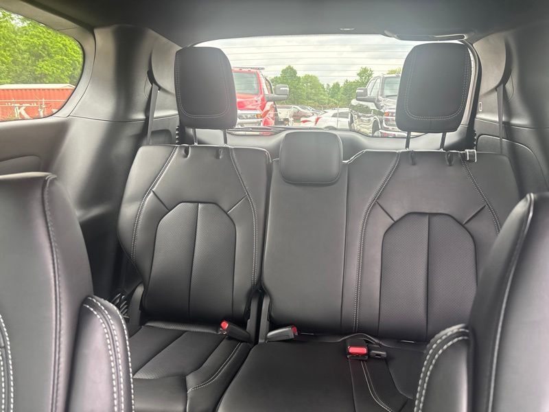 New 2027 Chrysler Pacifica Van