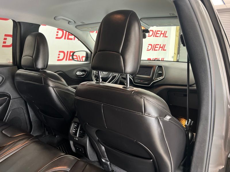Used 2019 Jeep Cherokee SUV