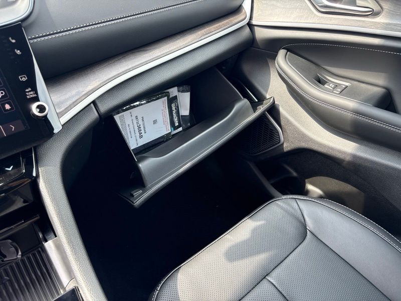 New 2026 Jeep Grand Cherokee SUV