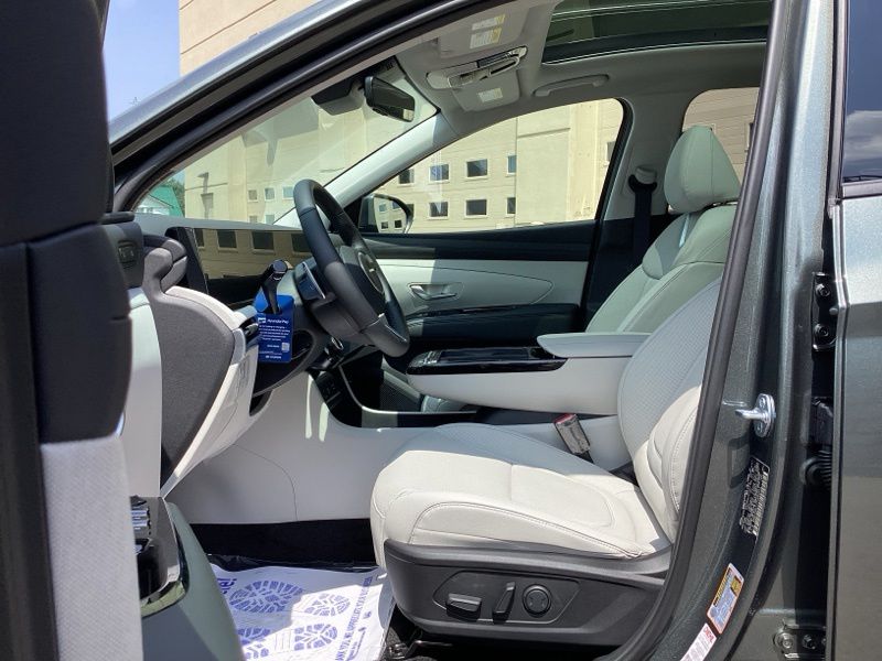 New 2026 Hyundai Tucson Hybrid SUV