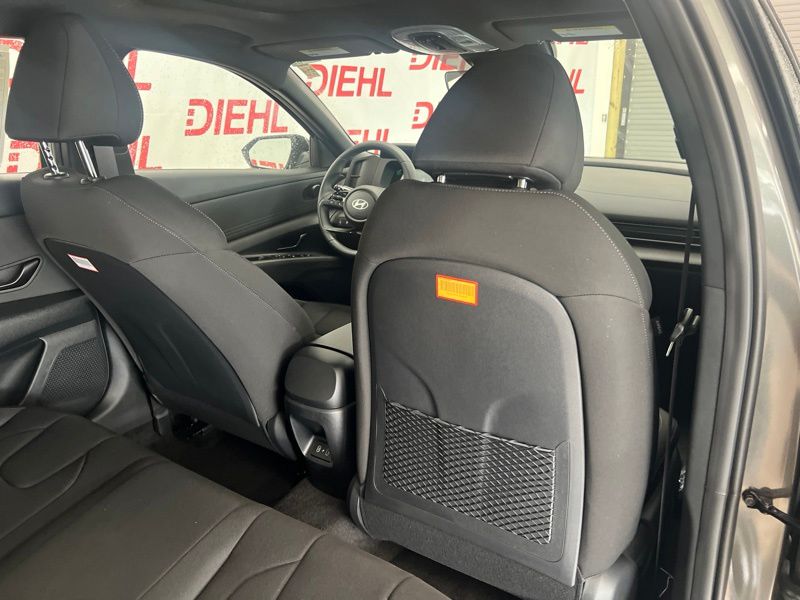 New 2026 Hyundai Elantra Sedan