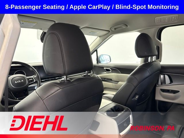 Used 2024 Kia Carnival Van