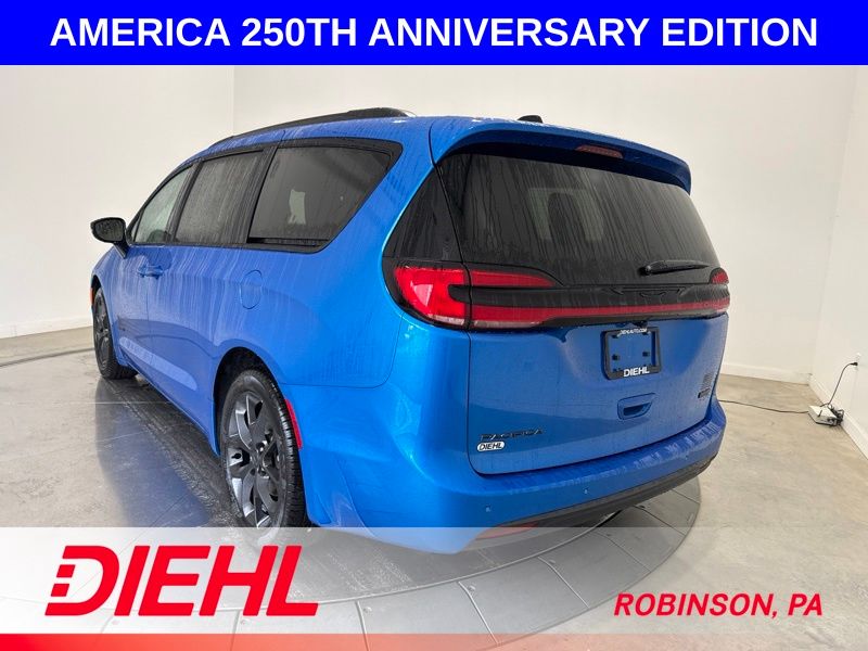 New 2027 Chrysler Pacifica Van