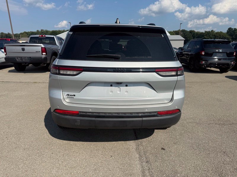 Used 2024 Jeep Grand Cherokee SUV