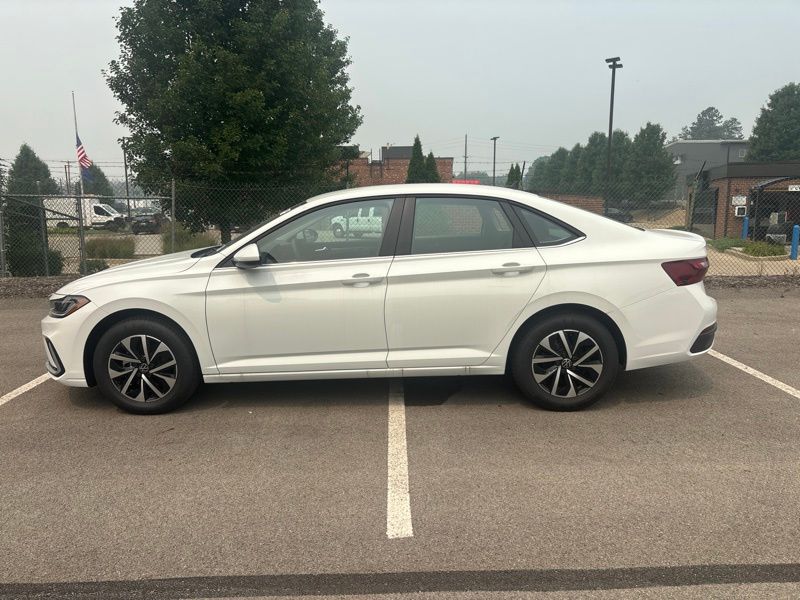 New 2026 Volkswagen Jetta Sedan