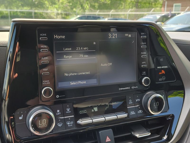 Used 2022 Toyota Highlander SUV