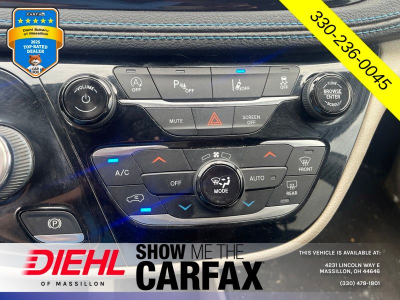 Used 2021 Chrysler Pacifica Van