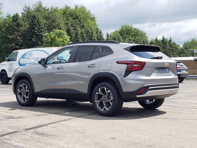 New 2026 Chevrolet Trax SUV