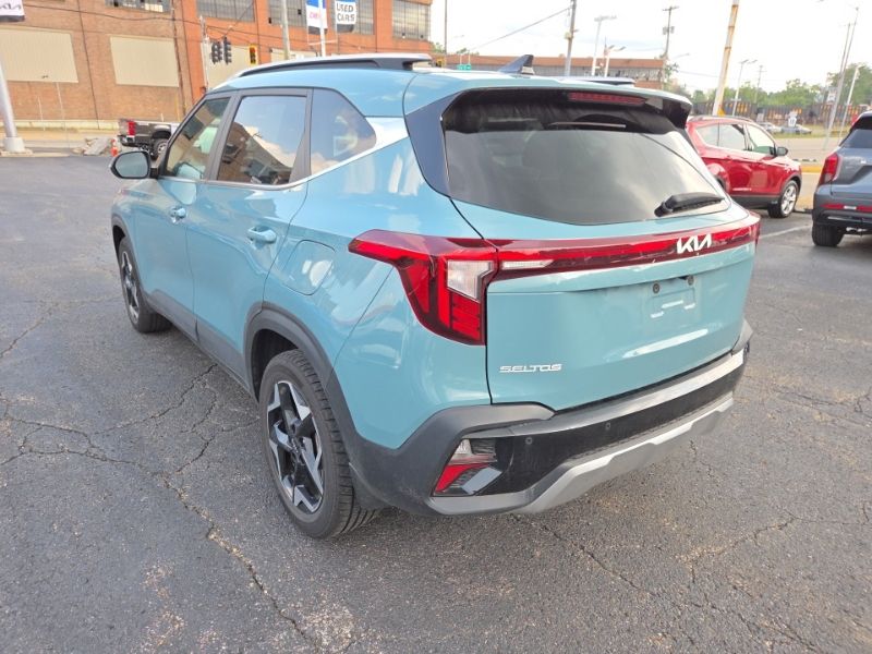 Used 2025 Kia Seltos SUV