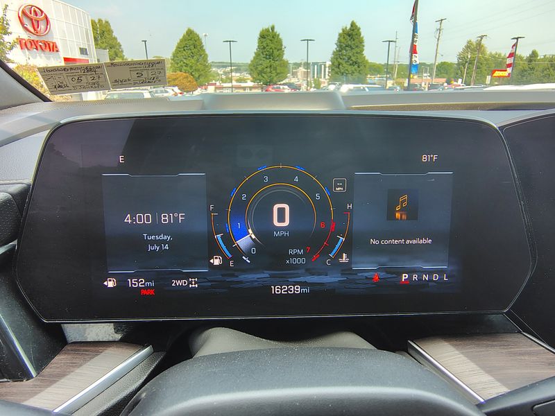 Used 2025 Chevrolet Tahoe SUV
