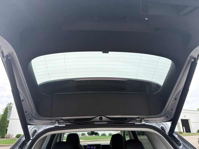 Used 2025 Volkswagen Tiguan SUV