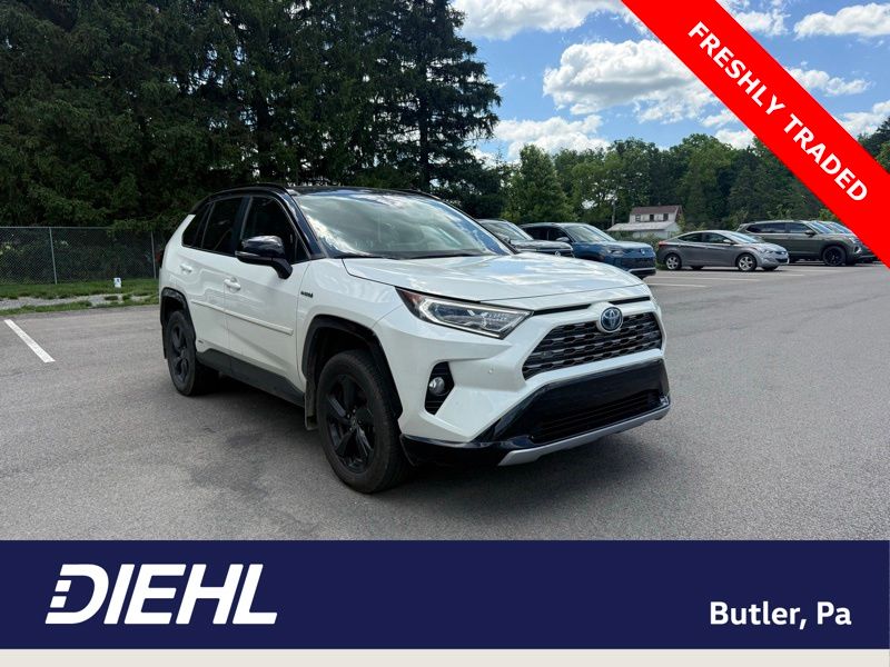 2021 Toyota RAV4 Hybrid XSE AWD's photo
