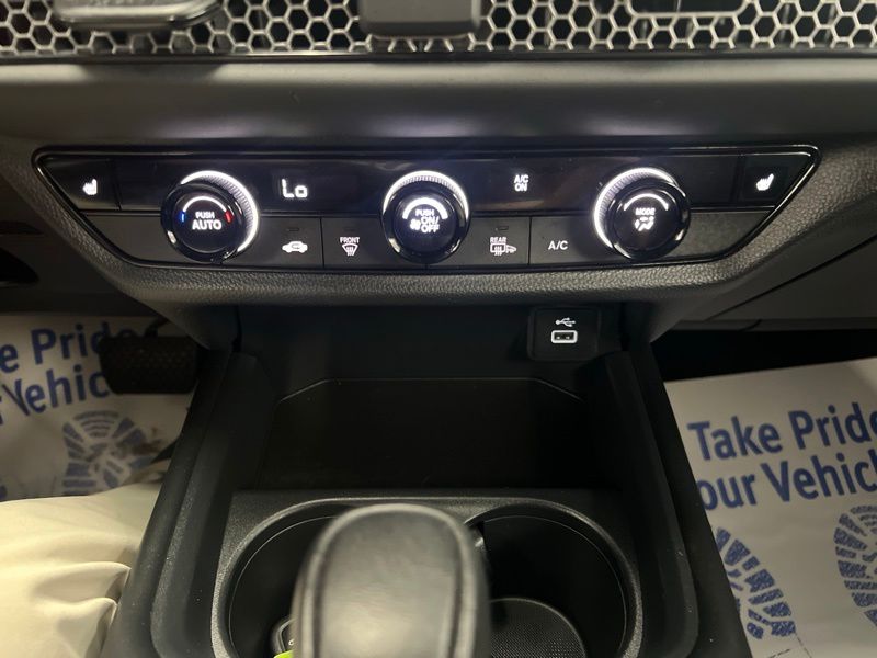 Used 2025 Honda HR-V SUV