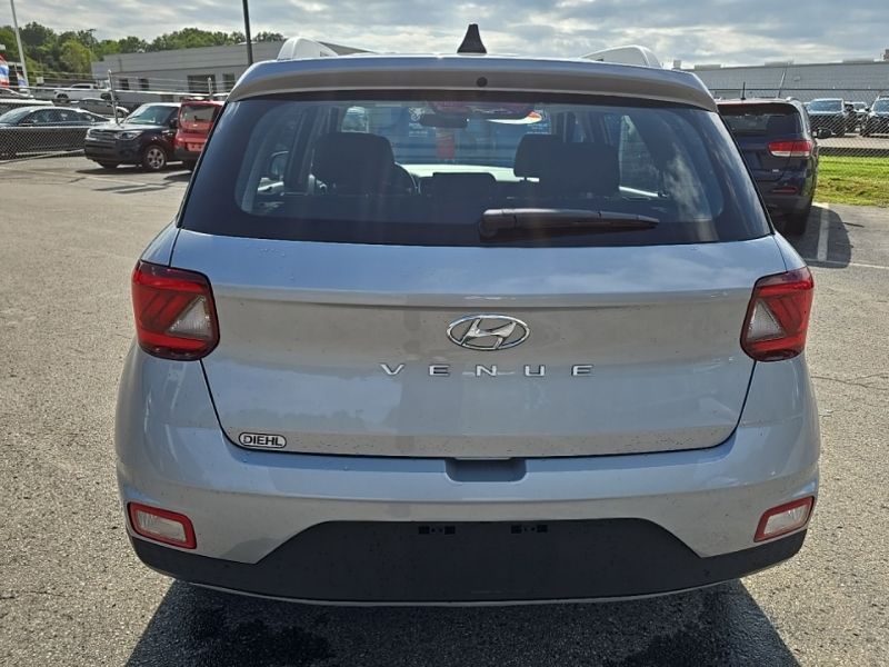 Used 2022 Hyundai Venue SUV