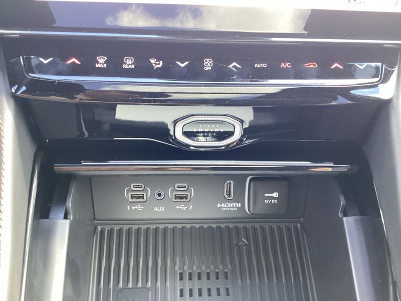 New 2027 Jeep Grand Cherokee SUV