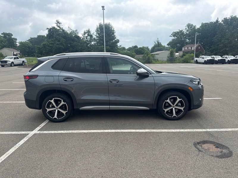 Used 2025 Volkswagen Tiguan SUV
