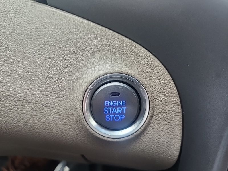 Used 2016 Hyundai Elantra Sedan