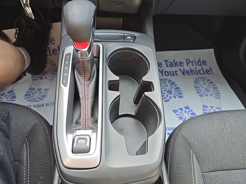 Used 2024 Chevrolet Trax SUV