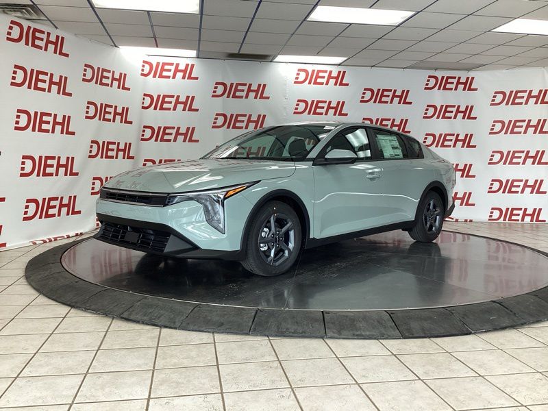 New 2026 Kia K4 Sedan