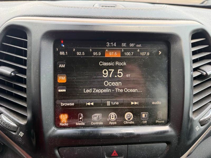 Used 2017 Jeep Cherokee SUV