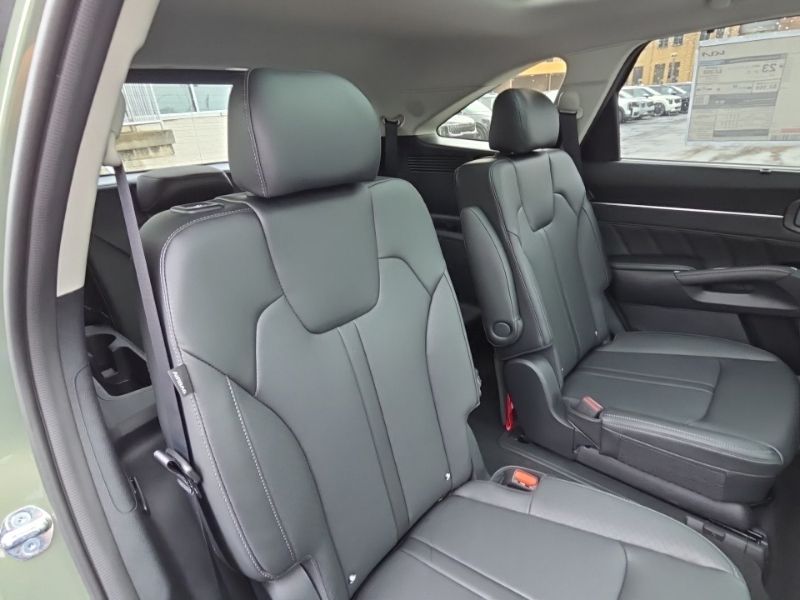 New 2026 Kia Sorento SUV