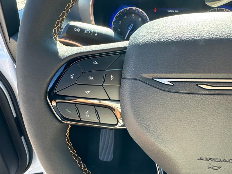 New 2027 Chrysler Pacifica Van