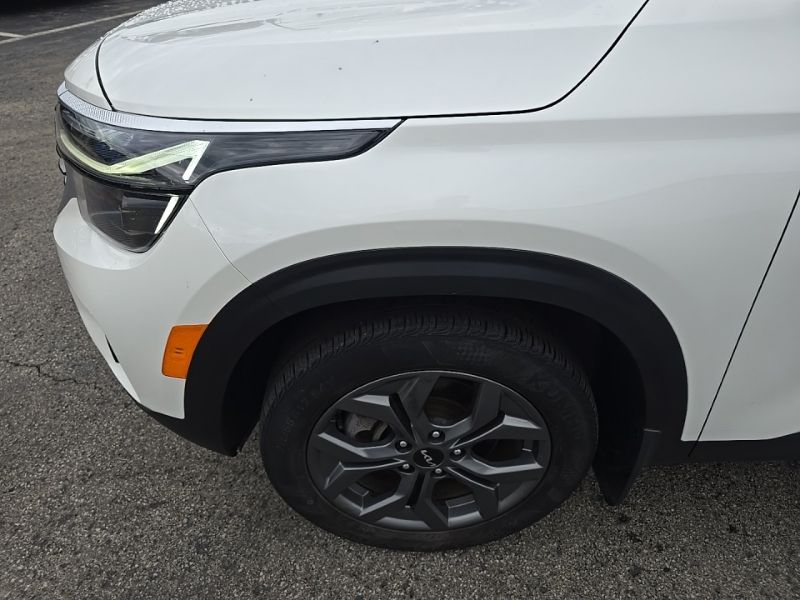 Used 2024 Kia Seltos SUV