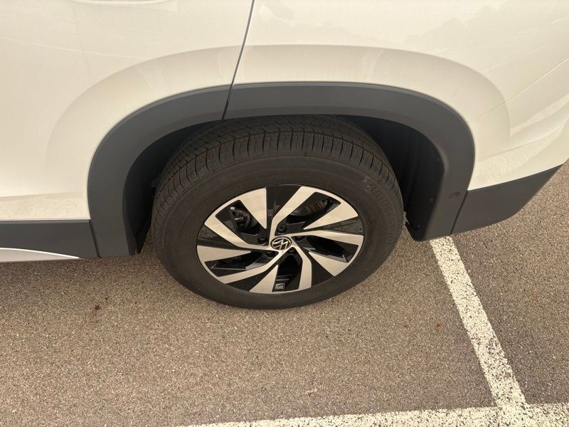 New 2026 Volkswagen Tiguan SUV