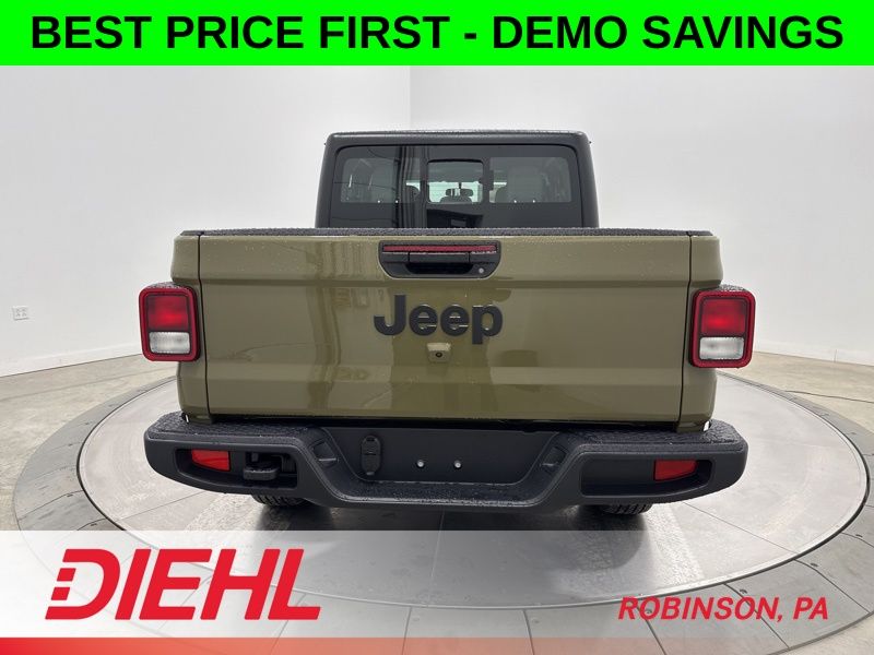 New 2026 Jeep Gladiator Truck